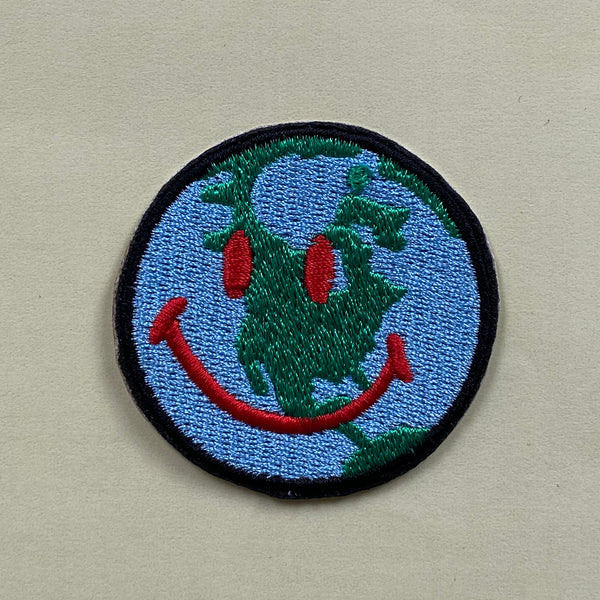 Astroworld Globe Smile Embroidered Iron-On Patch – Badges and Patches